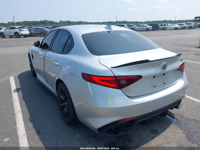 Продаж на аукціоні авто 2019 Alfa Romeo Giulia Quadrifoglio Rwd, vin: ZARFAMEV4K7599861, номер лоту: 42925446