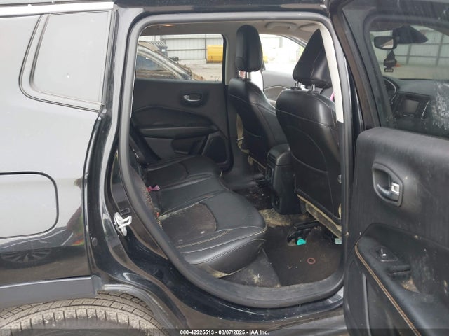 Jeep Compass 2018 3C4NJDBBXJT223563 Image 8
