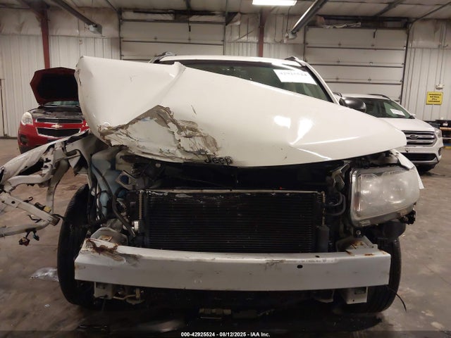 Jeep 2016 2016 1C4NJCBAXGD575073 Image 6