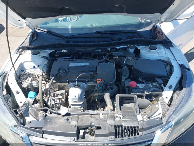 1HGCR2F34FA275195 Honda k24w1