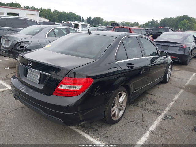 42925613 :رقم المزاد ، WDDGF4HB6DA850053 vin ، 2013 Mercedes-benz C 250 مزاد بيع