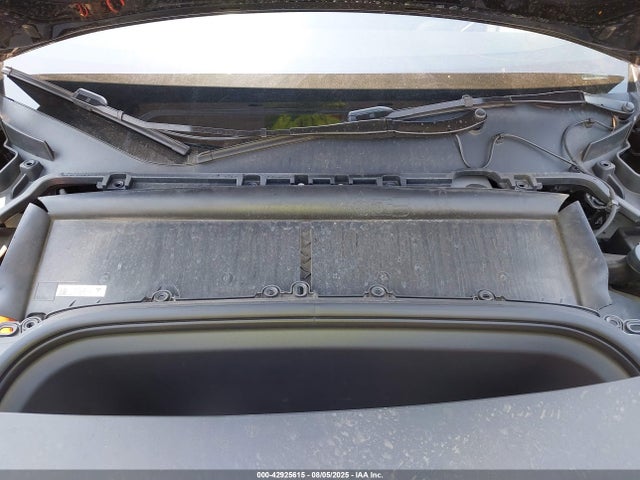 2024 TESLA MODEL Y 7SAYGDED9RF042993 Photo 9