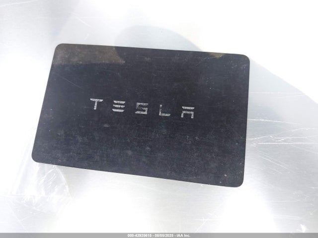 2024 TESLA MODEL Y 7SAYGDED9RF042993 Photo 10