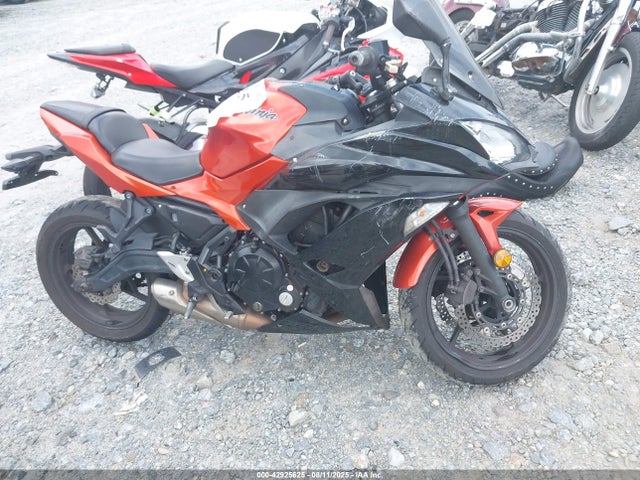 Kawasaki Ninja 650 2017 JKAEXEJ12HDA00296 Image 12