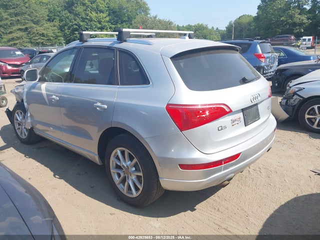 2011 AUDI Q5 WA1CFAFP5BA057520 Photo 2