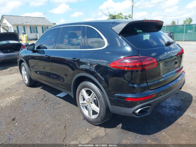 2016 PORSCHE CAYENNE WP1AA2A2XGLA08109 Photo 2
