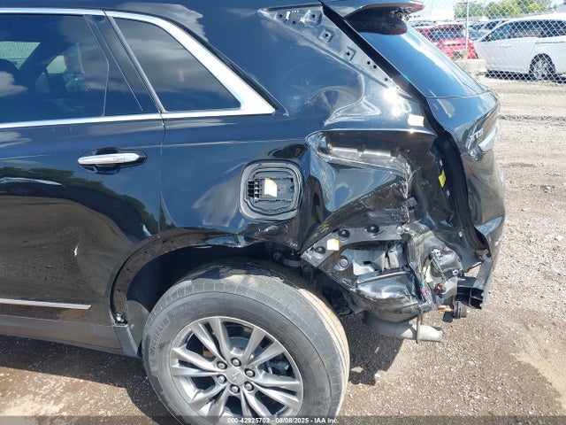 2022 CADILLAC XT5 1GYKNDRS9NZ135531 Photo 5