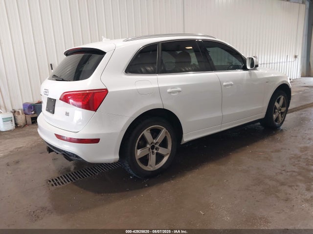 2011 AUDI Q5 WA1DKAFP3BA114703 Photo 3