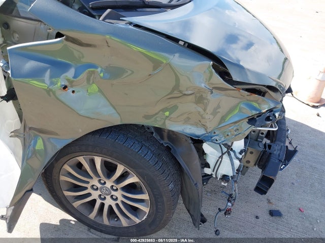 5TDYZ3DC1KS008414 Toyota 2gr-fks