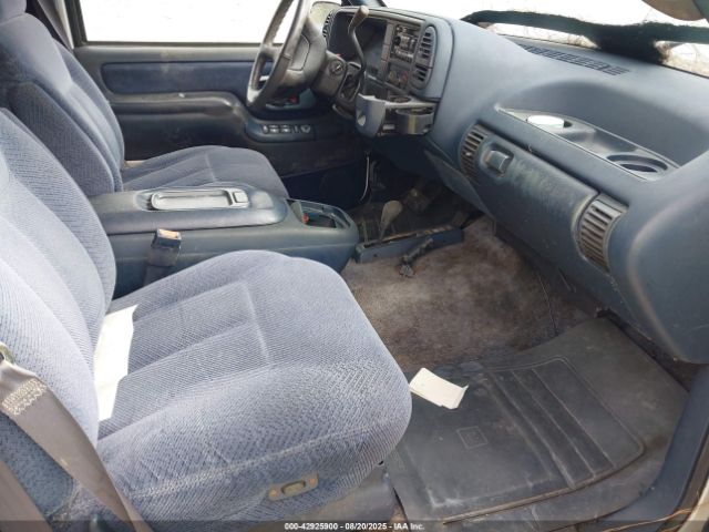1995 CHEVROLET SUBURBAN 1GNFK16K3SJ456758 Photo 4