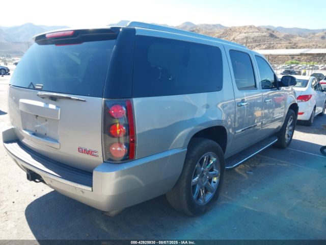2011 GMC YUKON XL 1500 1GKS2MEF8BR285394 Photo 3