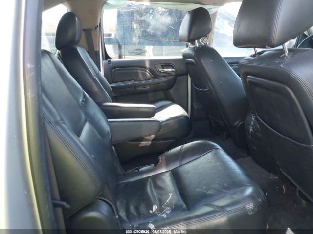 2011 GMC YUKON XL 1500 1GKS2MEF8BR285394 Photo 7