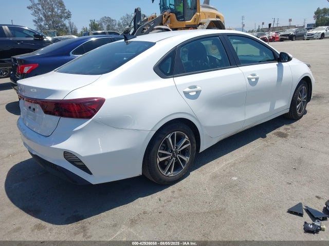 3KPF24ADXPE596443 KIA mpi nu