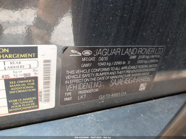 2017 JAGUAR XE SAJAE4BG4HA948562 Photo 8