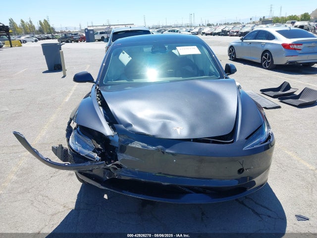 Tesla MODEL 3 2025 5YJ3E1EA8SF015503 Image 12