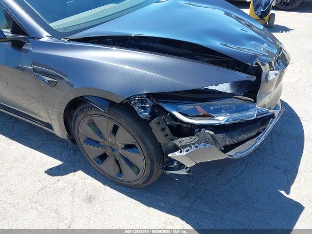 2025 TESLA MODEL 3 5YJ3E1EA8SF015503 Photo 5