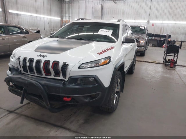 Продажа на аукционе авто 2016 Jeep Cherokee Trailhawk, vin: 1C4PJMBS2GW154203, номер лота: 42926283