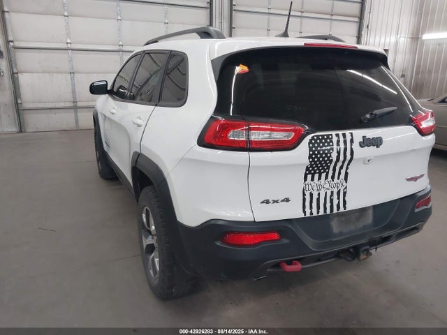 Продажа на аукционе авто 2016 Jeep Cherokee Trailhawk, vin: 1C4PJMBS2GW154203, номер лота: 42926283