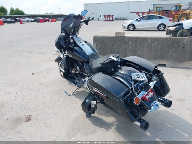 2012 HARLEY-DAVIDSON FLHRC 1HD1FRM19CB639480 Photo 2