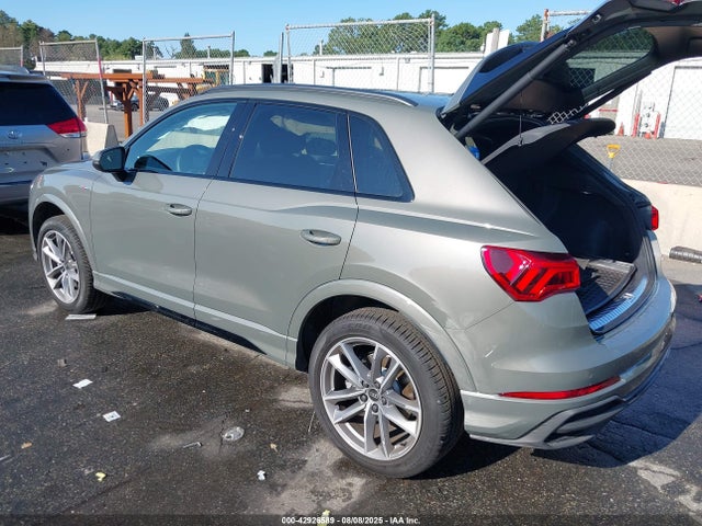 2025 AUDI Q3 WA1DECF32S1026712 Photo 2