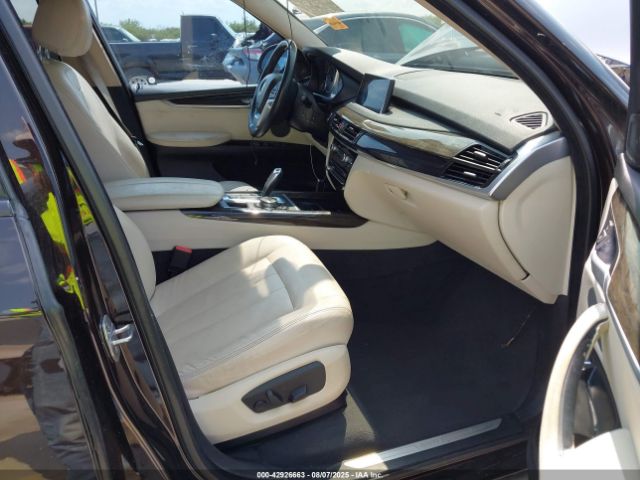2016 BMW X5 5UXKR2C57G0R69305 Photo 4