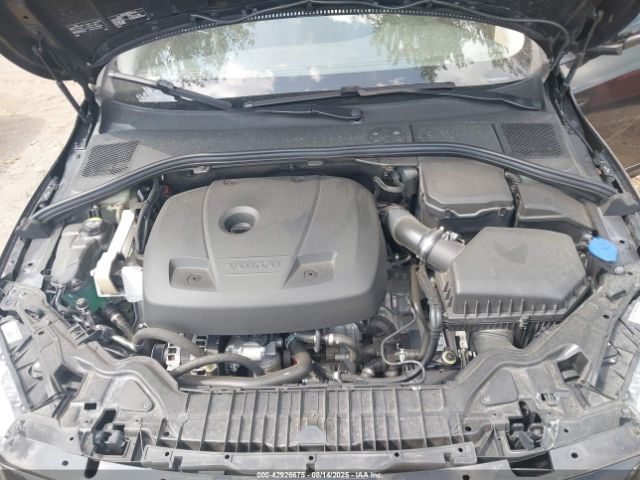 2018 VOLVO S60 YV126MFL7J2454875 Photo 9