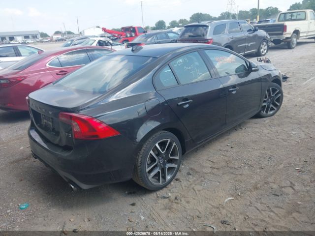 2018 VOLVO S60 YV126MFL7J2454875 Photo 3