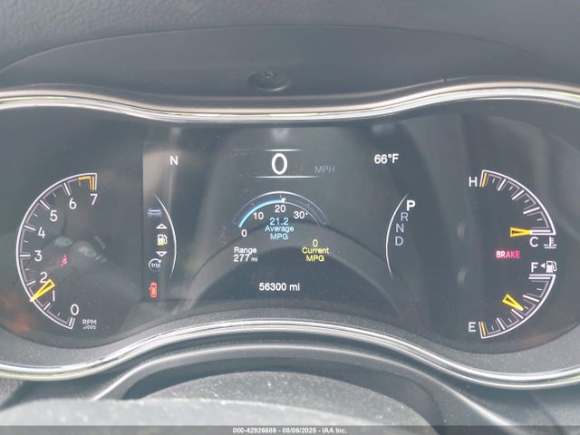 1C4RJFLG8KC804743 Jeep Grand Cherokee