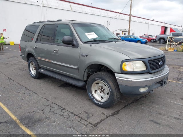 1999 Ford Expedition Eddie Bauer/xlt მანქანა იყიდება აუქციონზე, vin: 1FMPU18L8XLB26781, აუქციონის ნომერი: 42926740