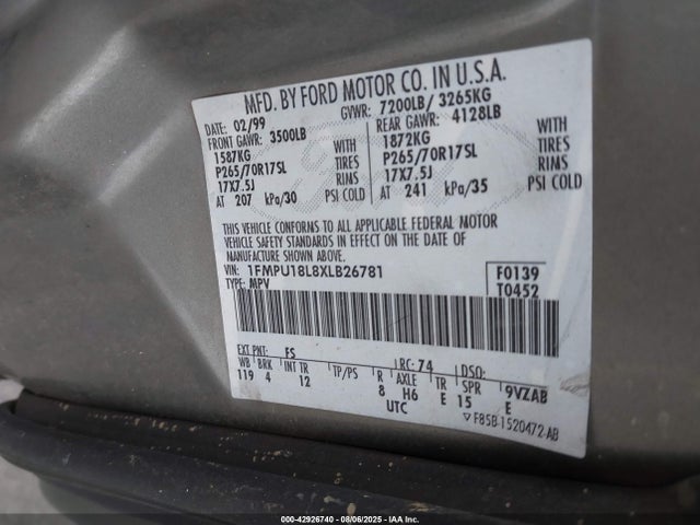 1999 Ford Expedition Eddie Bauer/xlt მანქანა იყიდება აუქციონზე, vin: 1FMPU18L8XLB26781, აუქციონის ნომერი: 42926740