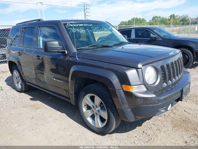 Jeep Patriot 2016 1C4NJRFB4GD646872 Image 1