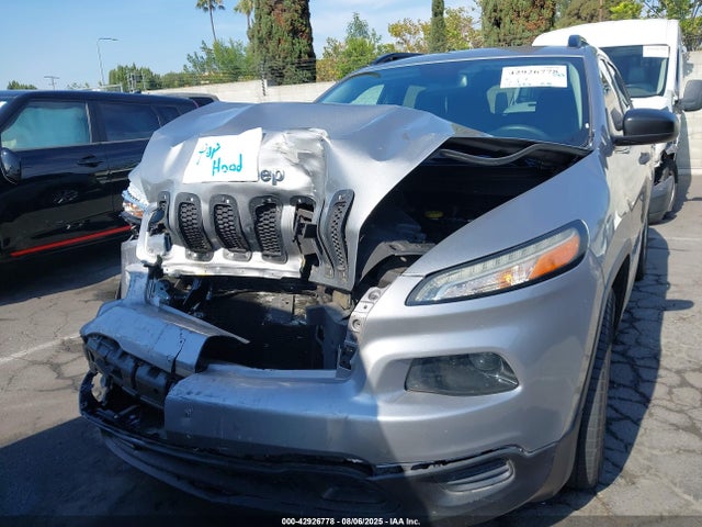 1C4PJLAB4GW189966 Jeep Cherokee