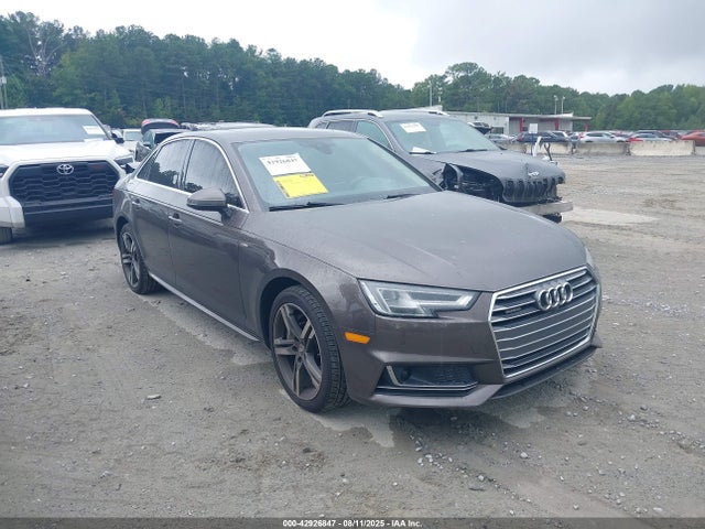 2017 AUDI A4 WAUFNAF45HA083200 Photo 0