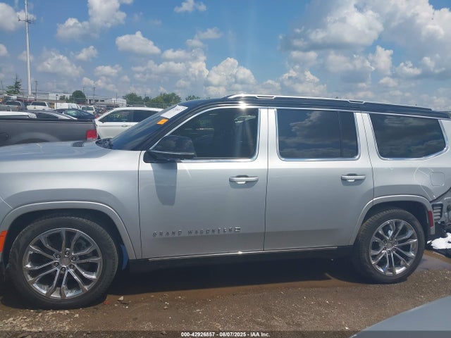 1C4SJVFP5PS503979 Jeep 2023