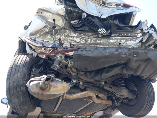 4T1C31AK9MU562323 Toyota a25a-fxs