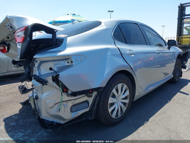 4T1C31AK9MU562323 Toyota a25a-fxs
