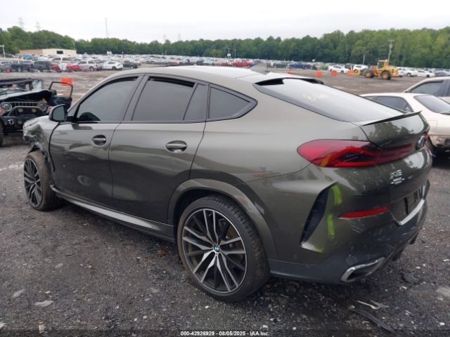 2021 BMW X6 5UXCY6C0XM9G28168 Photo 2