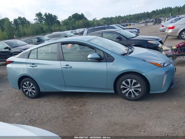 JTDL9RFU8K3012982 Toyota 2zr-fxe,1nm