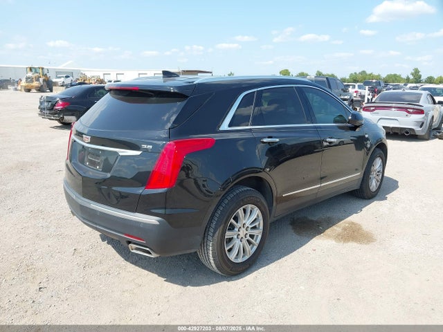 2018 CADILLAC XT5 1GYKNARS8JZ172742 Photo 3