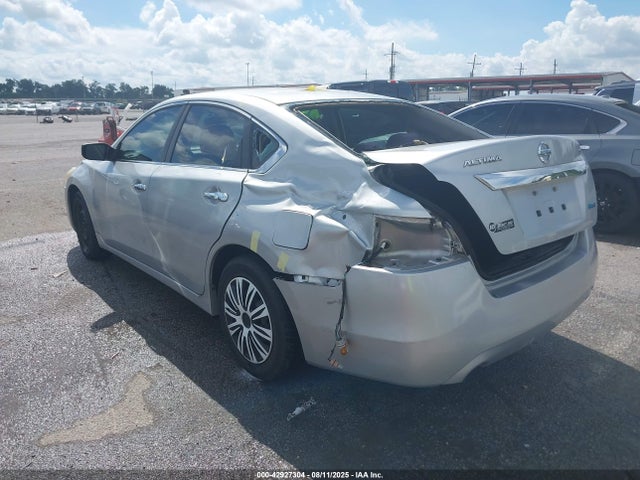 2014 Nissan Altima 2.5 S მანქანა იყიდება აუქციონზე, vin: 1N4AL3AP3EN365068, აუქციონის ნომერი: 42927304