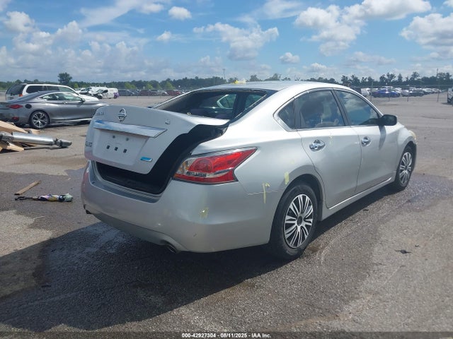 2014 Nissan Altima 2.5 S მანქანა იყიდება აუქციონზე, vin: 1N4AL3AP3EN365068, აუქციონის ნომერი: 42927304