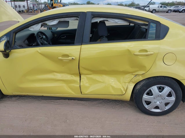 KIA gamma 2016 KNADM4A31G6670862 Image 6