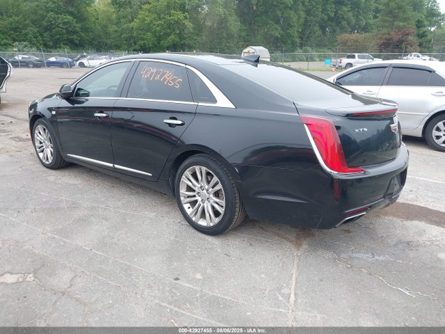2018 CADILLAC XTS 2G61M5S37J9131529 Photo 2