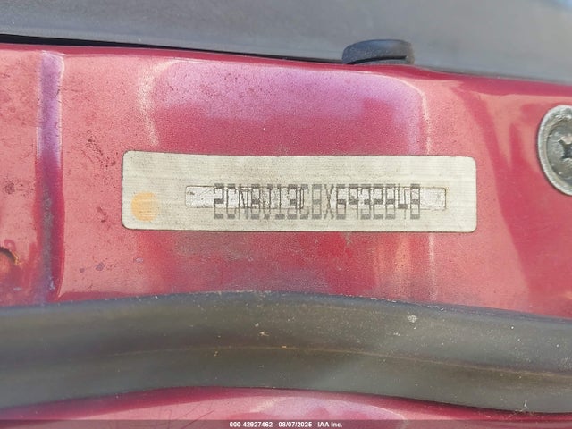 1999 CHEVROLET TRACKER 2CNBJ13C8X6932848 Photo 8