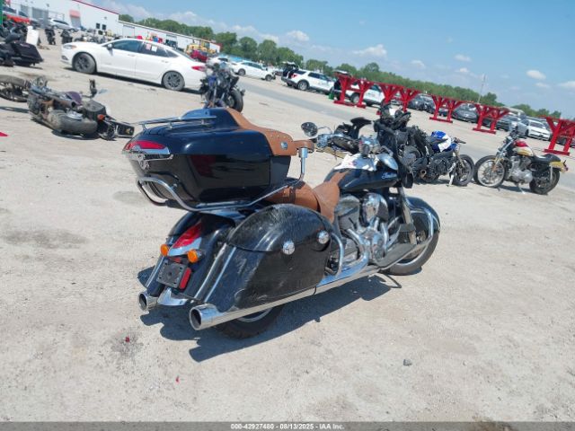 2015 INDIAN MOTORCYCLE CO. ROADMASTER 56KTRAAA4F3324599 Photo 3