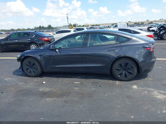 5YJ3E1EA1SF026410 Tesla MODEL 3