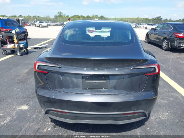 5YJ3E1EA1SF026410 Tesla MODEL 3
