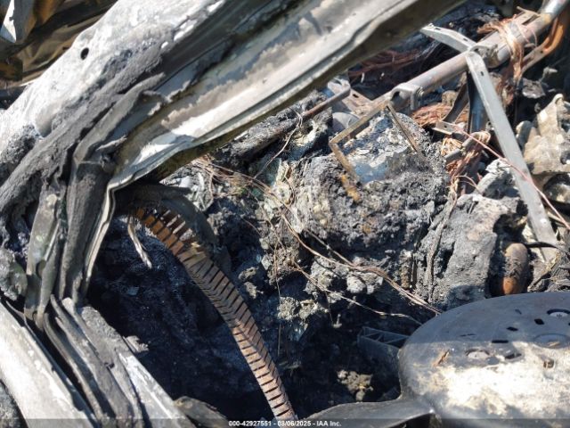 2021 MINI CLUBMAN WMWJZ9C06M2P32943 Photo 6