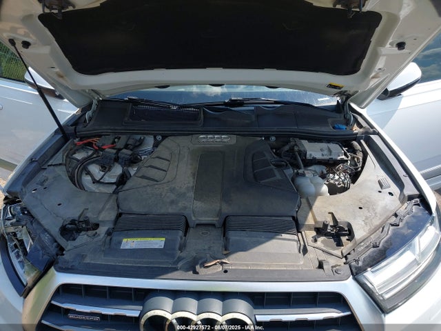2017 AUDI Q7 WA1LAAF73HD039992 Photo 9