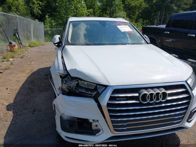 2017 AUDI Q7 WA1LAAF73HD039992 Photo 5